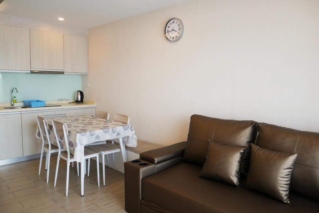 Seven Seas Resort Pattaya & Sofa Bed Pantai Jomtien Luaran gambar