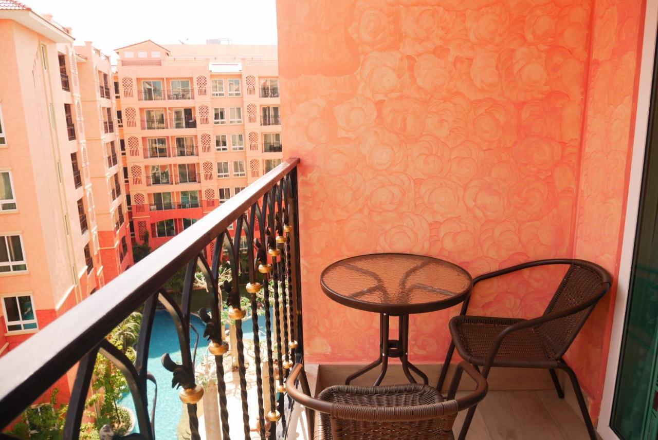 Seven Seas Resort Pattaya & Sofa Bed Pantai Jomtien Luaran gambar